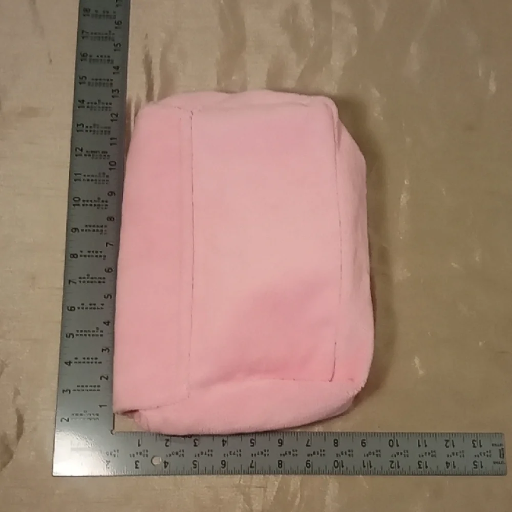 CHANEL Light Pink Cosmetic Bag - Picture 3 of 9